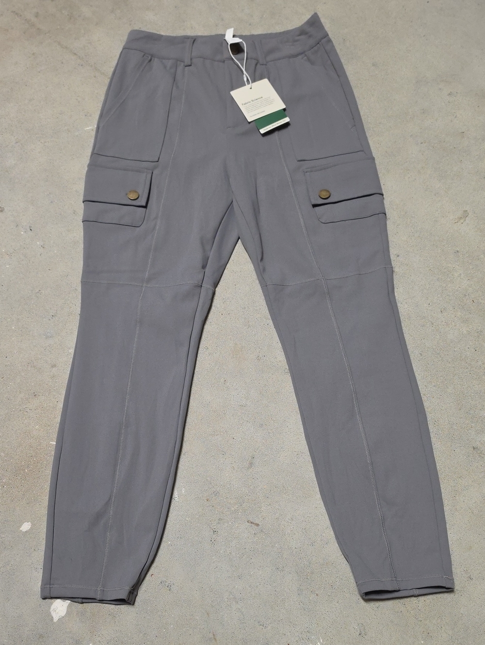 Nwt HALARA cargo Leggings #133